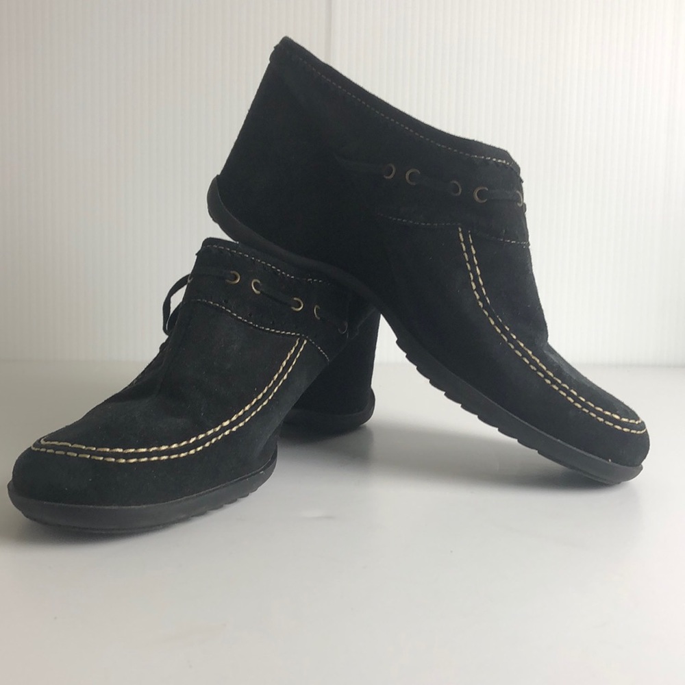 Black suede wedge mule